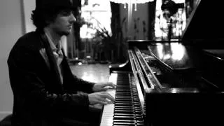 Raffaele Scoccia (aka Moon Rocket) plays Michael Nyman - The Piano (The Heart Asks Pleasure First)