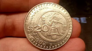 MEXICO 1982 20 PESOS Coin VALUE - Estados Unidos Mexicanos $20 1982 20 Pesos Coin