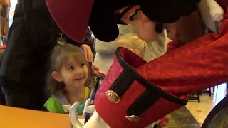 CAPTAIN HOOK IS THE BEST HE CLEANED MY CAMERA LENS