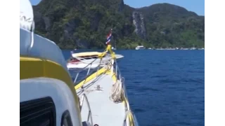 Два катера в Тайланде чудом не врезались! www.osthai.ru