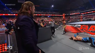 Edge ATTACKS AJ Styles and Seth Rollins goes CRAZY - Monday Night Raw, March 21, 2022.