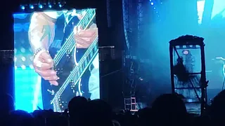 Guns 'N Roses - Knocking on Heaven's door, Guitar solos,  Budapest 2023.07.19