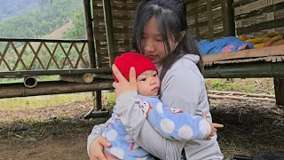 1 month: 17 year old single mother - building a new life - full of difficulties