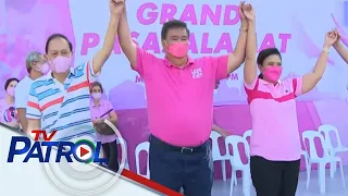 'Tuloy lang ang laban': Robredo supporters di natitinag ng survey results | TV Patrol