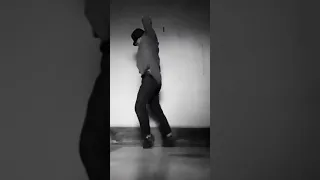 Michael Jackson -Billie Jean  moonwalk