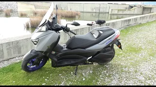 YAMAHA XMAX 300 review icon grey color 2021