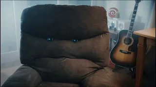 Todas las Muertes de Killer Sofa: El sofá asesino (2019)