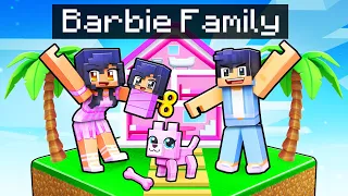 Having a TOY FAMILY in Minecraft!