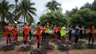 Aula de Jump/Música Bum Bum Tam Tam MC Fioti-prof. Giselle Rosa