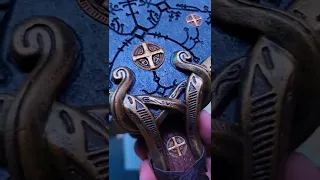 Mjölnir DETAILS 🤯❤️‍🔥 God Of War Ragnarök Jötnar Edition #godofwarragnarok #godofwar #ps5exclusives