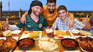 Iraqi Seafood Feast in Nasiriya Iraq! Iraqi Food Mountain!