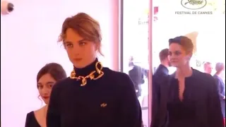 adèle haenels walk compilation