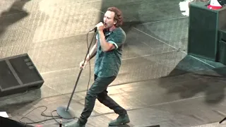 PEARL JAM - Mind Your Manners (Live) Xcel Energy Center - Saint Paul, Minnesota 31 August 2023