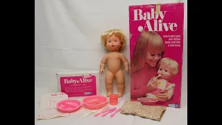 Vintage Kenner Baby Alive doll demo - 1973 She eats & drinks like a real baby! In box w/ accessories