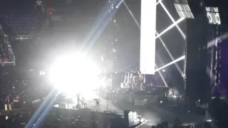 Imagine Dragons - Shots - Live - Smoke + Mirrors