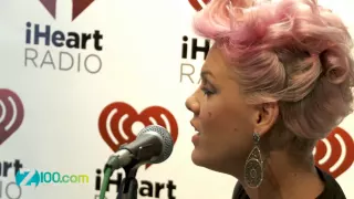 Pink - " Who Knew " acoustic performance @ Z100 on July 10,2012