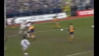 The flying Leeds fan   Oxford v Leeds 1990