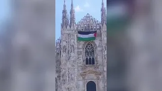 Bandiera palestinese sul Duomo