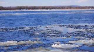 Волга, Самара, весна ледоход 2016 год          таймлапс