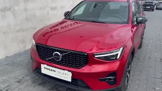 Volvo XC40 B3 Plus Dark 163KM+14KM