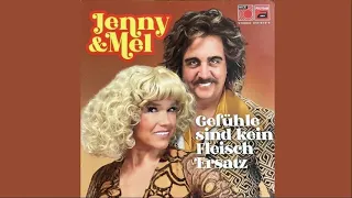 Jenny & Mel - Gefühle sind kein Fleisch-Ersatz (Shoo Shoo Shoo) [LOL: LAST ONE LAUGHING Staffel 4]