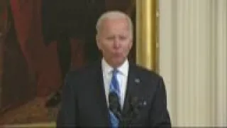 Biden awards Medal of Freedom to 17 at White House