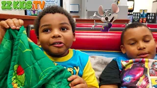 24 Hours Challenge At Chuck E Cheese and Our Kitchen! ZZ Kids TV