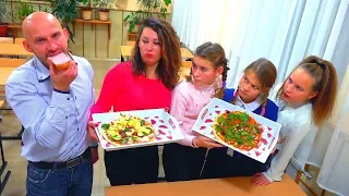 ЧЬЯ КОМАНДА ПРОДУЛА?? Челлендж- собери пиццу по буквам!