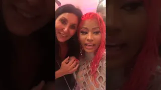 Nicki Minaj Meeting Fans on Rodeo Drive on Instagram Live (10/15/2019)