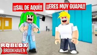 SOY DOCTORA Y MI PACIENTE ME ENGAÑA😨*SE ENAMORA DE MI*😍 BROOKHAVEN ROBLOX karola20