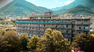 TERRIBLE DECOUVERTE DANS UN HOTEL ABANDONNE ! ( Urbex )