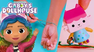 Make Friendship Bracelets to Share With Your Friends! | GABBY'S DOLLHOUSE TOY PLAY ADVENTURES