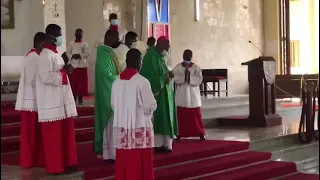 ÉGLISE St AMBROISE COCODY-ANGRÉ , ON PARLE CULTURE DIDA AVEC LA CHORALE St PIERRE St PAUL