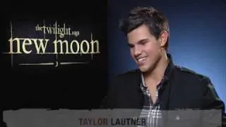 Taylor Lautner | New Moon | LOVEFiLM