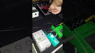 ibanez TS7 Tube Screamer TS9 mode feeding Big Muff Pi at Peavey Bandit 112 "Big Explosion Muff Boom"