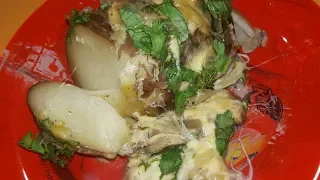 Картошка запечёная под сырно-грибным соусом