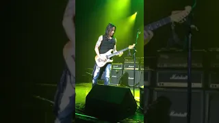 エクストリームのギターヌーノ・ベッテンコート超絶ギターソロ！Nuno Bettencourt Guitar Solo!