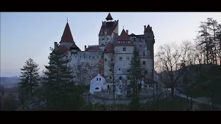 Castillo de Bran o del Conde Drácula en Rumanía  - Viajando por el Mundo Mundial