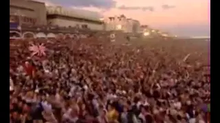 Fatboy Slim live on Brighton Beach