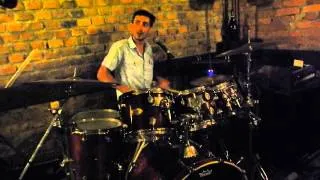 Mano Capone drum solo woo hoo the 5,6,7,8's