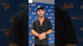 Chris Hemsworth in the house! 🤩