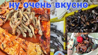 Рыбный рынок в Батуми!!! Обед на берегу Чёрного моря в Грузии...