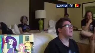 Red's BronyCon 2015 Adventure: Day 3 Part 11 (Rainbow Rocks React)