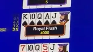 Back to El Cortez, ROYAL flush - Bonus streak time - high limit. $25 a spin