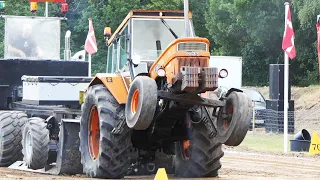 Fiat 100-90, 110-90, 1100, 1500 & More Fiat Tractors doing some great Tractor Pulling Action