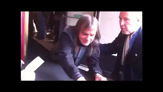 AC/DC, Malcolm Young at his last public appearance at Hammersmith - Live At The River Plate Premier