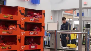 FAKE JANITOR PRANK