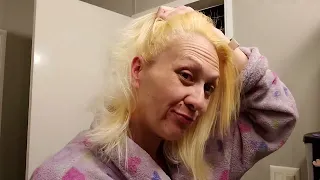 Ruining my hair: Bleach and color.  Did I learn any lessons 🤔 Brad Mondo, 30 Volume is bad