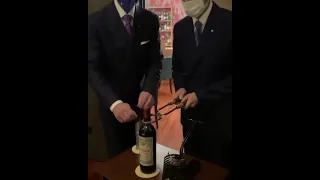 Opening 1961 Pétrus wine for $15,000 🍾🍷