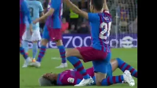 Video of Araujo collapsing